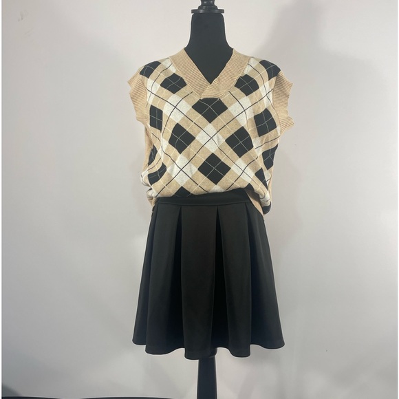 Argyle, Oversized, V Neck, Sweater Vest, Tan,Beige,White,Black, M/L - Picture 8 of 11